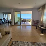 Vista Alegria Villa
