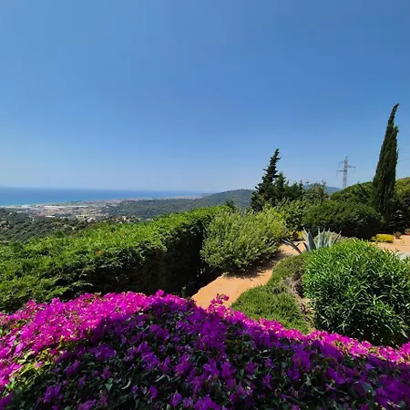 Vista Alegria Villa