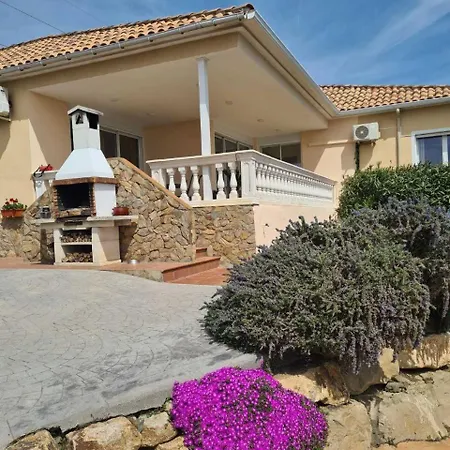 Villa Vista Alegria
